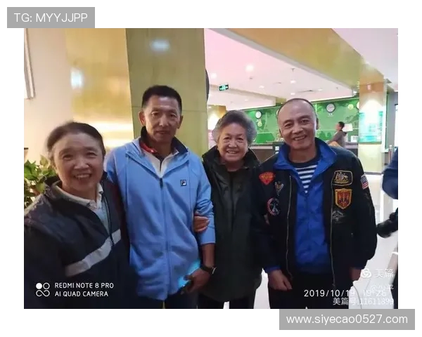 南京篮球队的崛起之路:世锦赛背后的奋斗与荣耀故事 南京篮球队的崛起之路:世锦赛背后的奋斗与荣耀故事