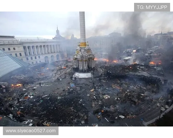 甲府队与群马队激战正酣谁能在这场较量中笑到最后
